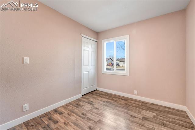 1051 Montrose Avenue