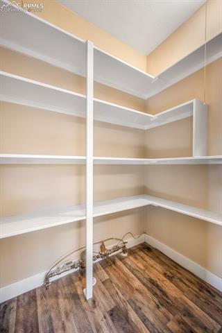 1051 Montrose Avenue