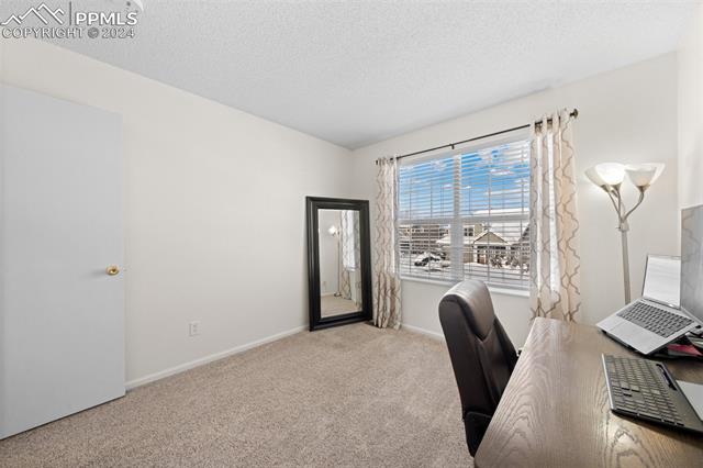 1442 N Stratton Avenue