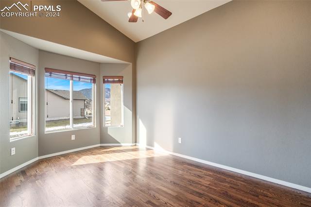 16748 Buffalo Valley Path