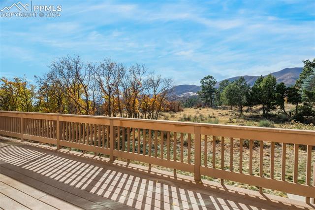 8360 Bluffview Way