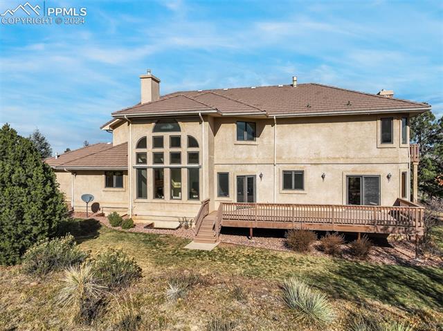8360 Bluffview Way