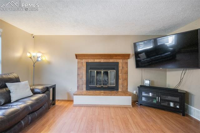 3270 Leoti Drive