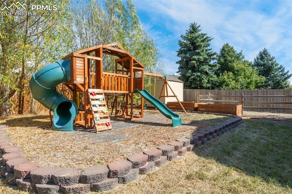 3270 Leoti Drive