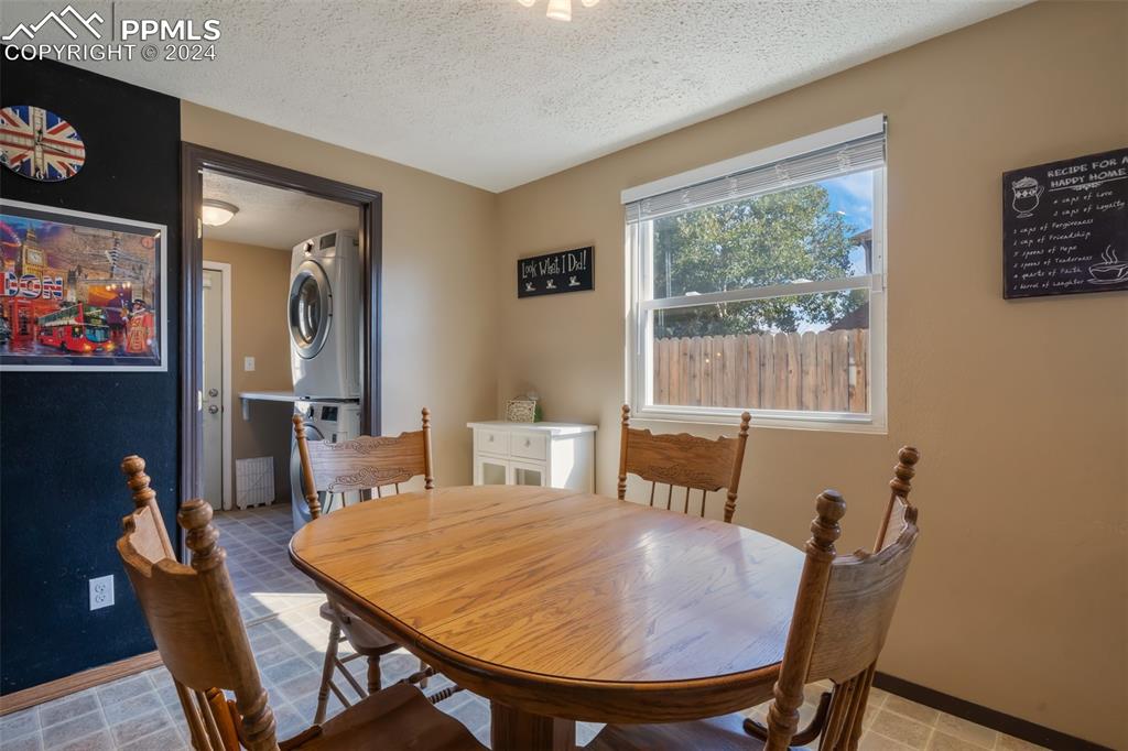 3270 Leoti Drive