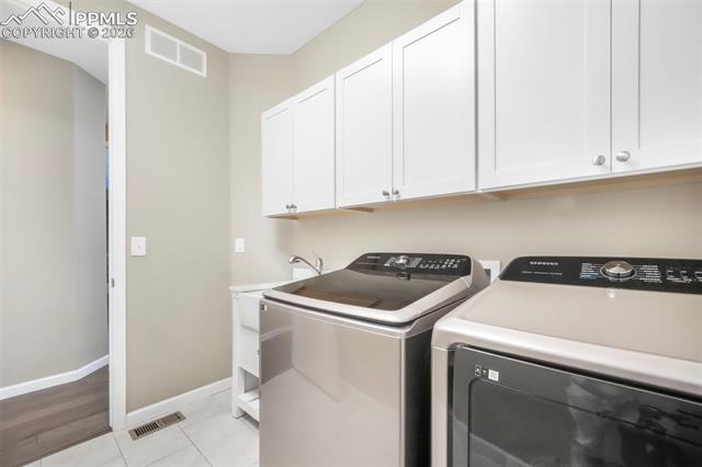 5724 Berry Ridge Way