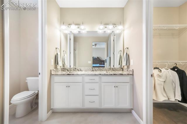 5724 Berry Ridge Way