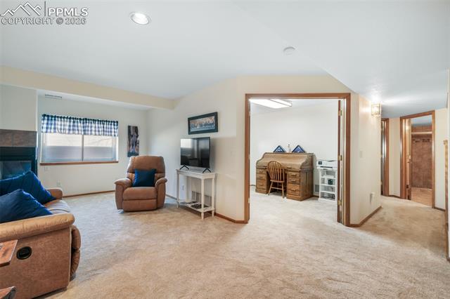 270 Luxury Lane