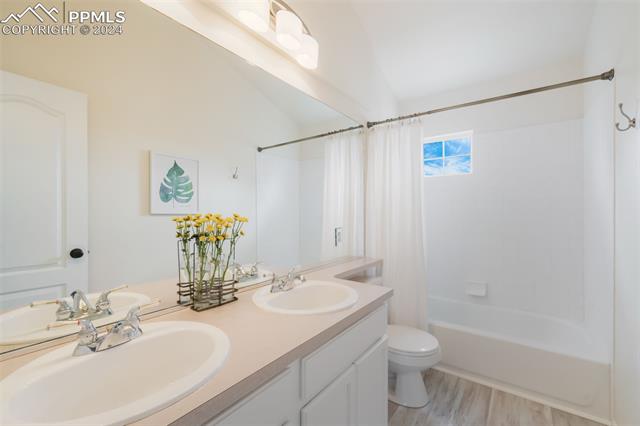 15737 Split Creek Drive