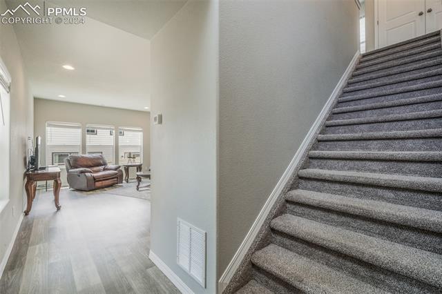 8039 Basaltic Drive