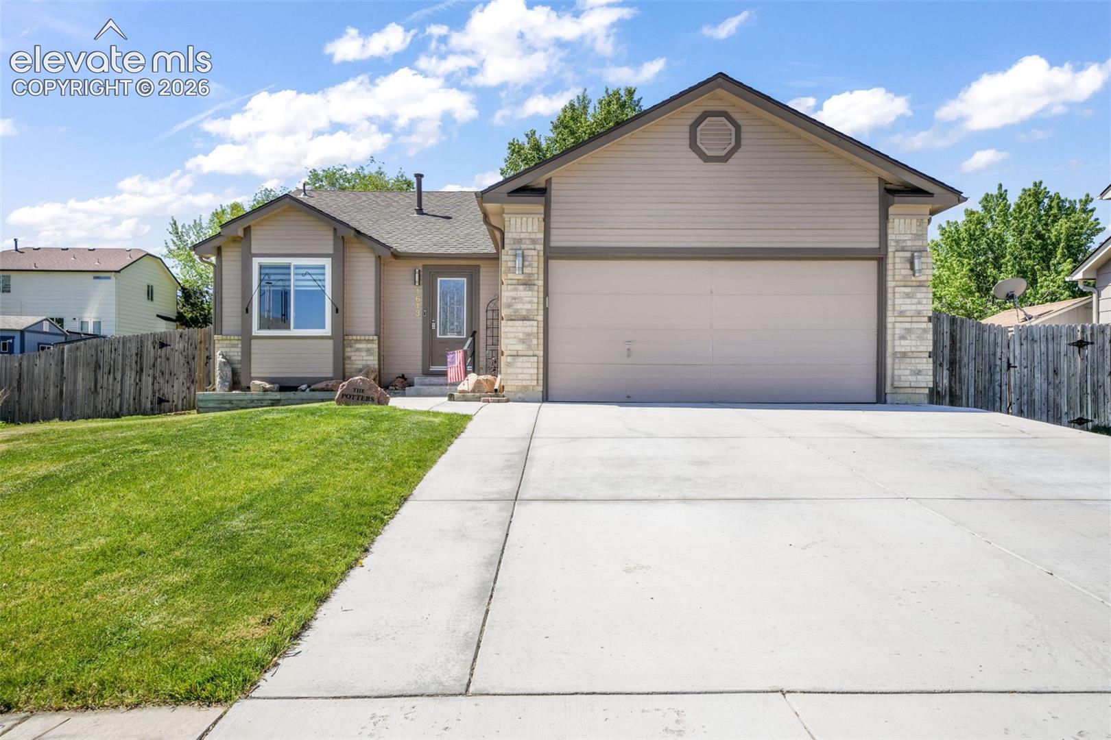 1643 Canoe Creek Drive