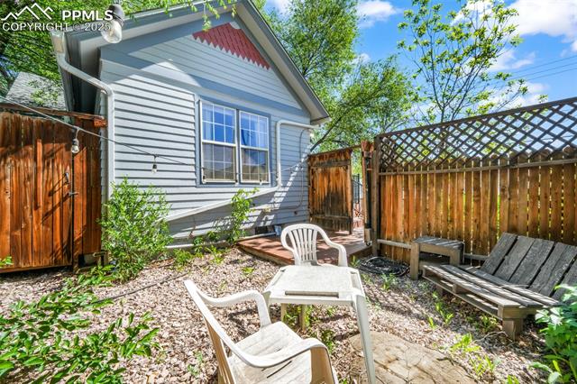 614 W Kiowa Street