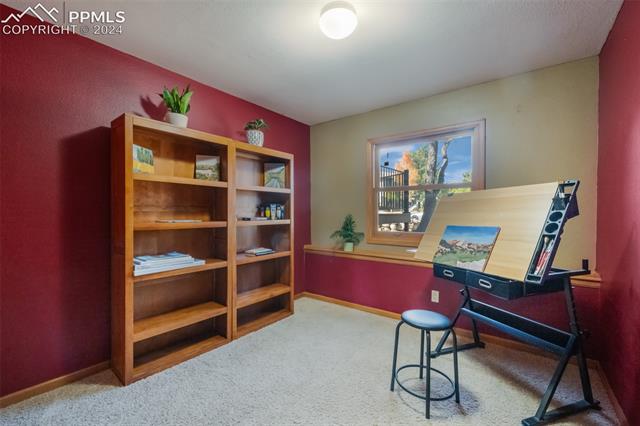 5221 Cliff Point Circle