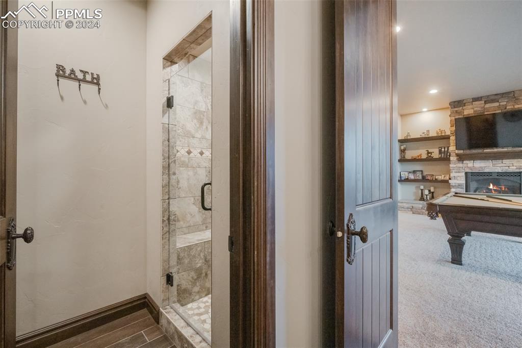 19150 Sixpenny Lane