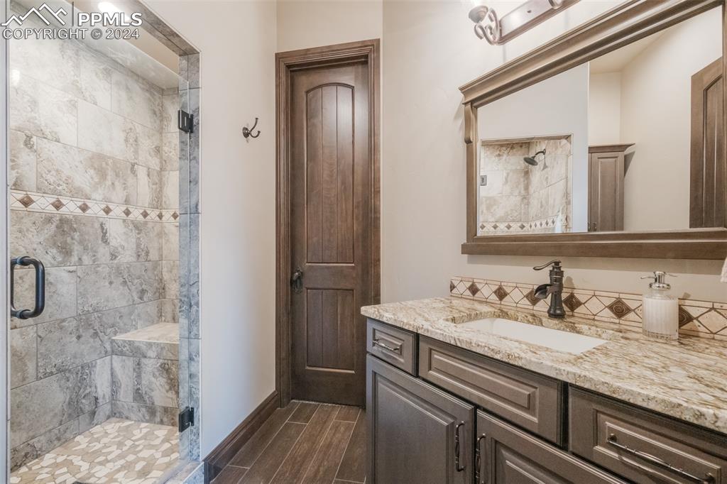19150 Sixpenny Lane
