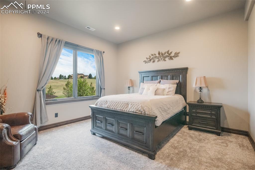 19150 Sixpenny Lane