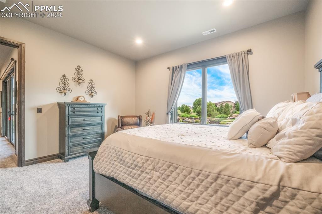 19150 Sixpenny Lane