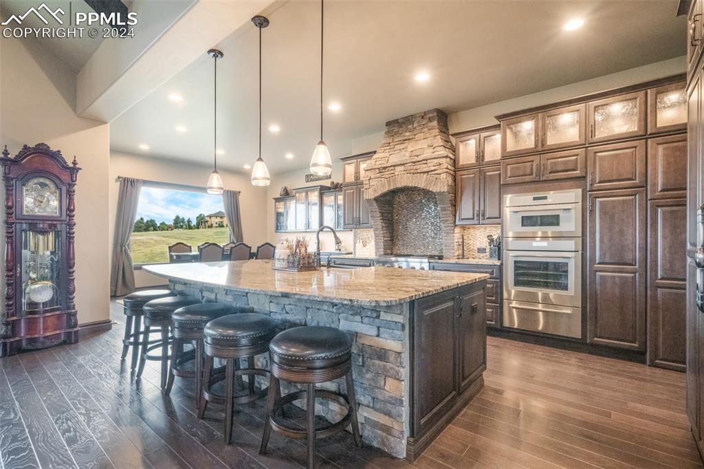 19150 Sixpenny Lane