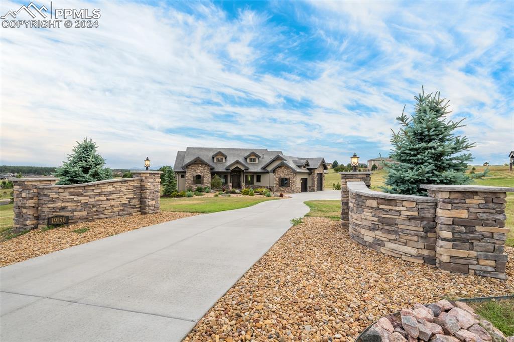 19150 Sixpenny Lane