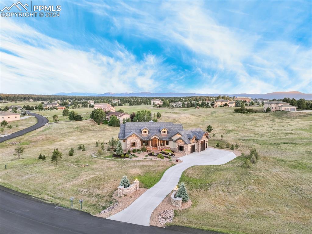 19150 Sixpenny Lane
