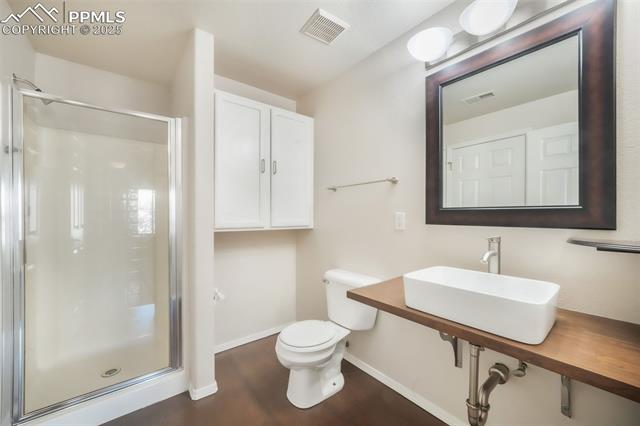 3890 Strawberry Field Grove F