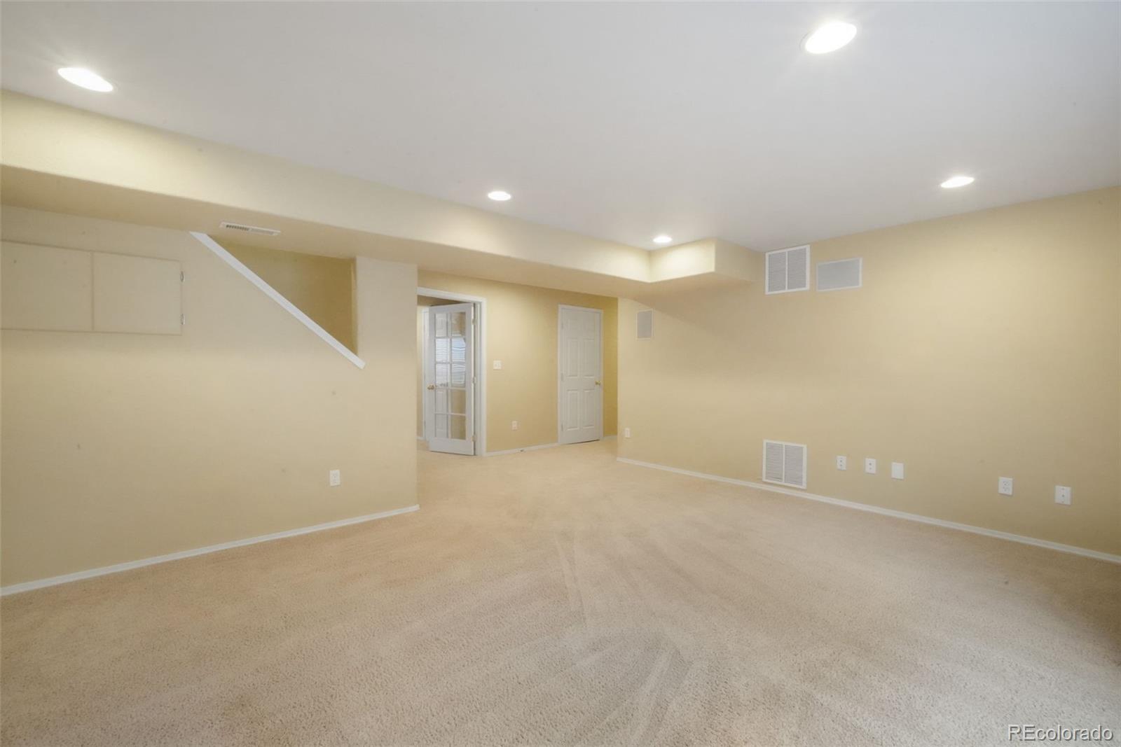 9979 Rose Leaf Court