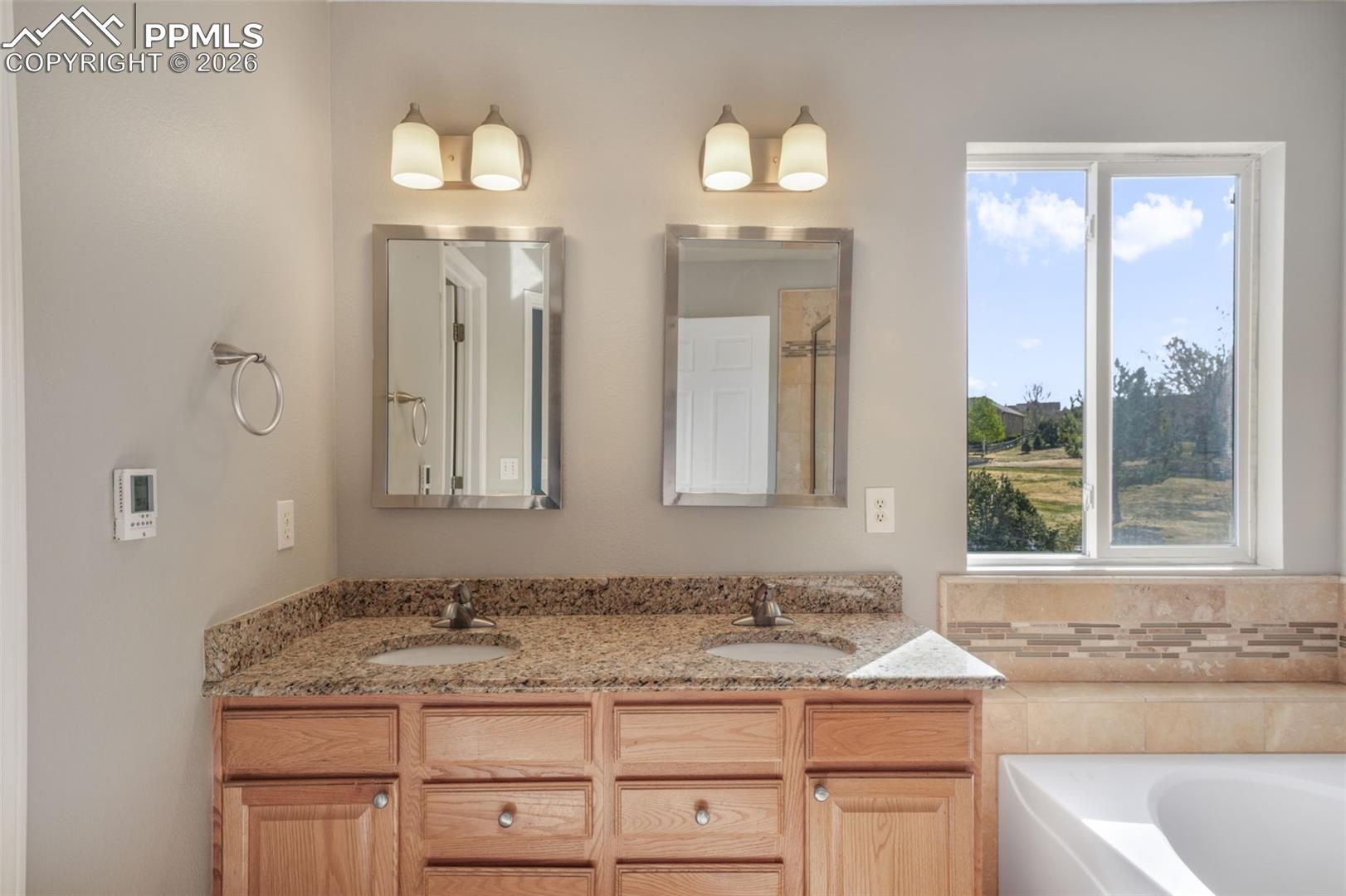 306 Oxbow Drive