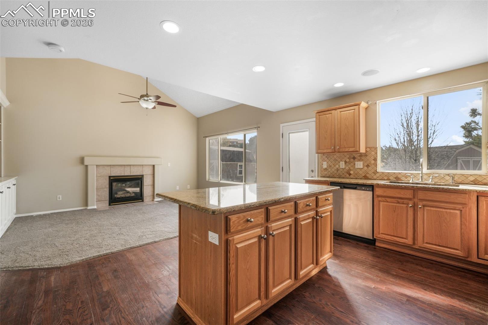 306 Oxbow Drive