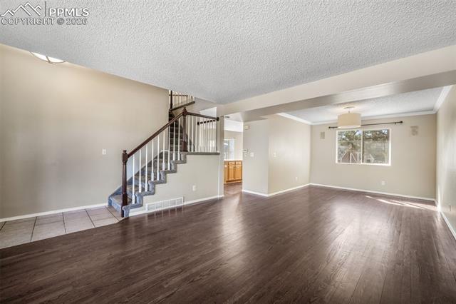 306 Oxbow Drive