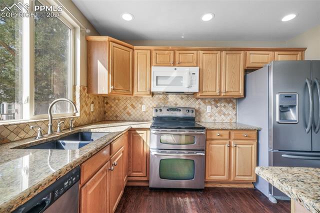306 Oxbow Drive