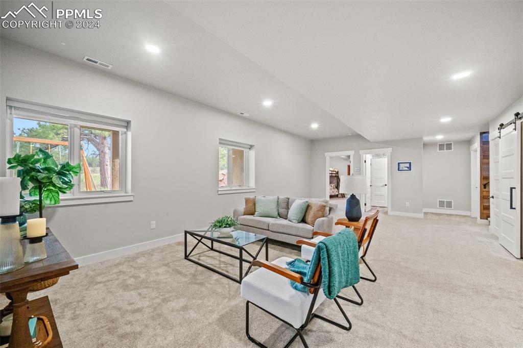 3911 Roberts Ridge Place