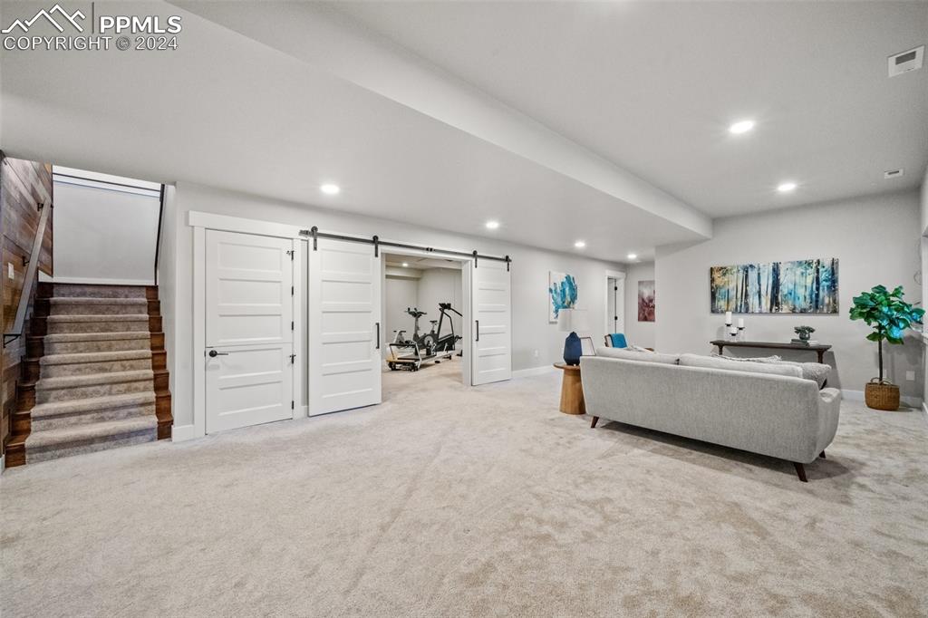 3911 Roberts Ridge Place