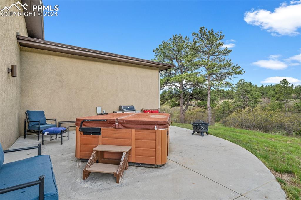 3911 Roberts Ridge Place