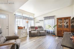 7735 Valley Quail Point