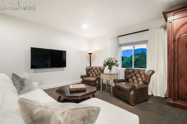 19872 Lake Vista Point