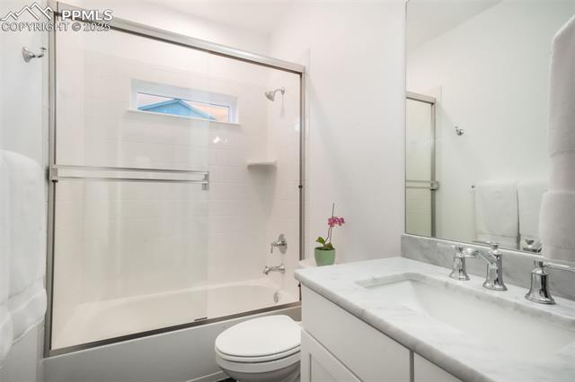 19872 Lake Vista Point