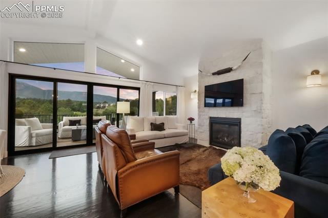 19872 Lake Vista Point