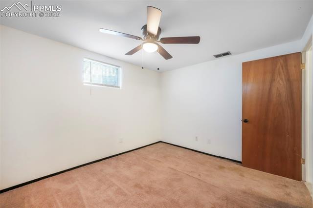 870 Hemlock Way