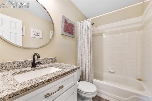 6609 Cottonwood Grove Drive