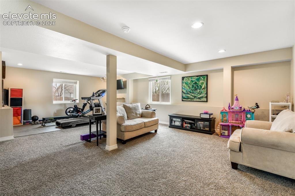 6609 Cottonwood Grove Drive