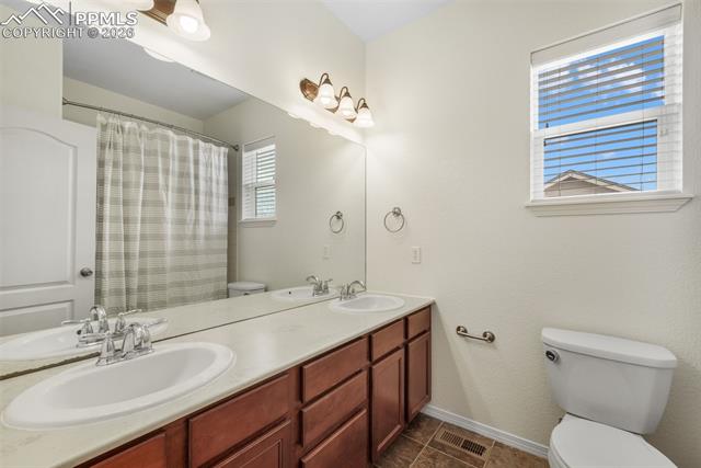 16043 Bridle Ridge Drive