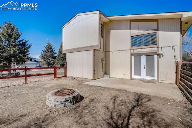 6351 Pulpit Rock Drive