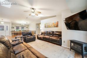 1285 Spinnaker Trail