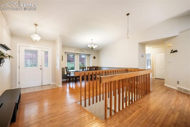 1285 Spinnaker Trail