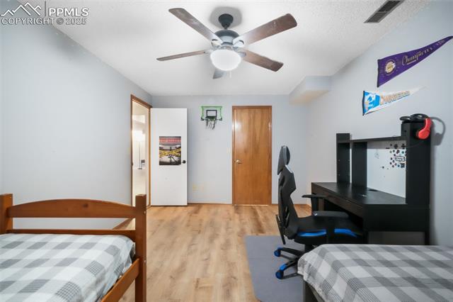 1285 Spinnaker Trail