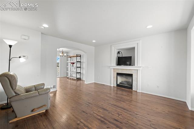 785 Mesa Creek Drive