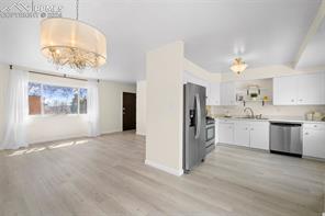 1752 Sawyer Way