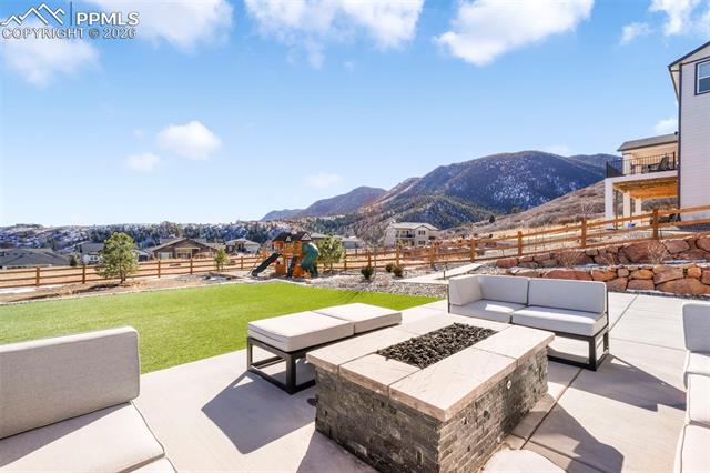 4727 Horse Trader Place