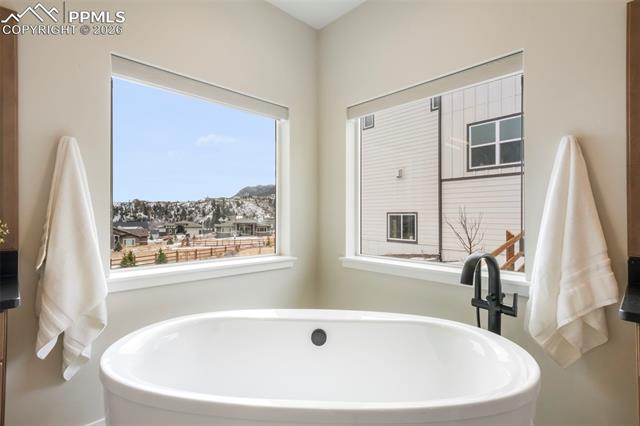 4727 Horse Trader Place