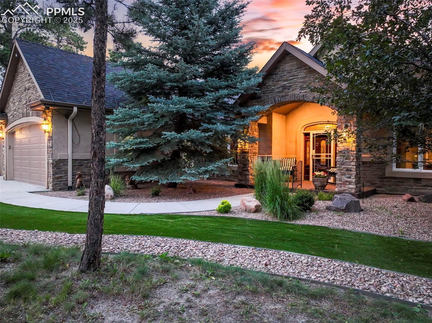771 Piney Ridge Way